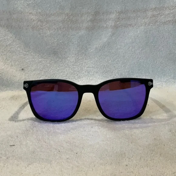 Oakley Black Sunglasses with Blue Lenses